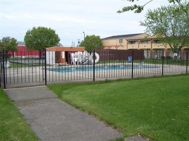 Red Roof Inn Niagara Falls Exterior foto